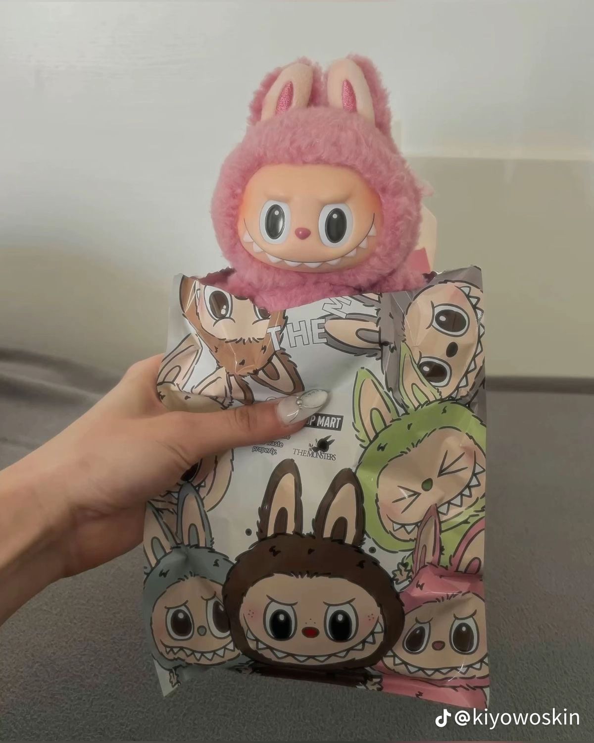 Labubu Muñeco Caja Sorpresa – Llavero Coleccionable